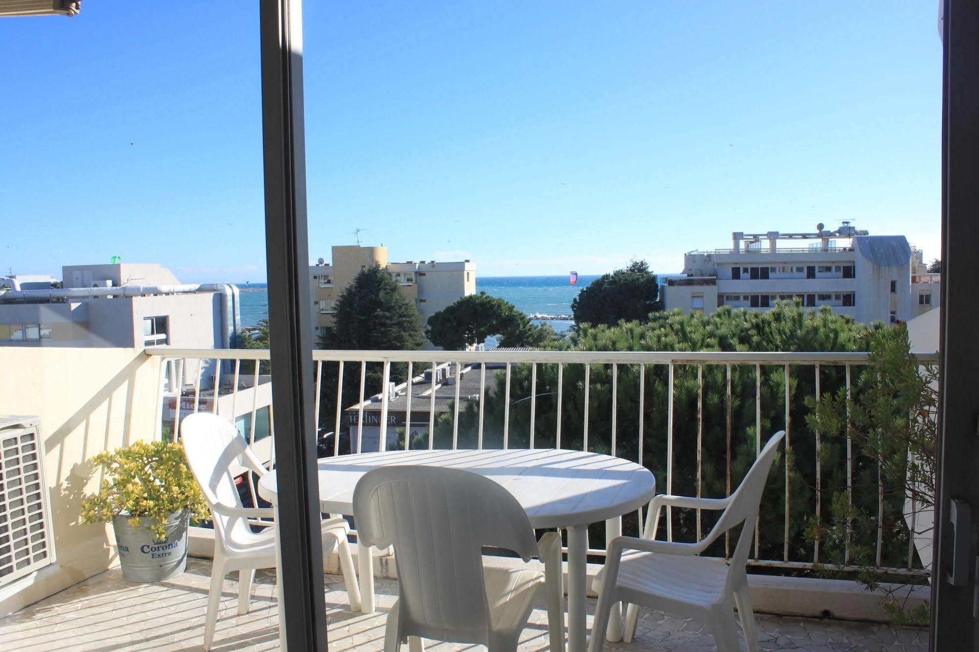 Appartement Azur 3000 à Saint-Laurent-du-Var Extérieur photo